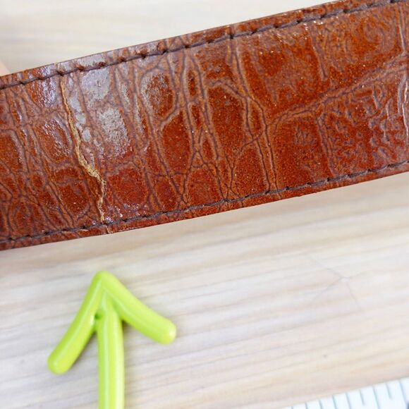 Vintage Crocodile Belt Small Exotic Leather Italian Dress Western Crocolux Omega - Picture 13 of 16